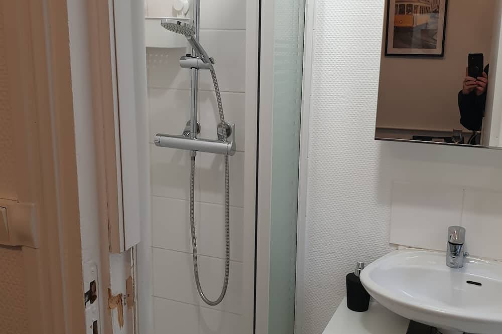 Apartamento entero, Studio 30 min from Paris in Le Perreux-sur-Marne, Valle del Marne