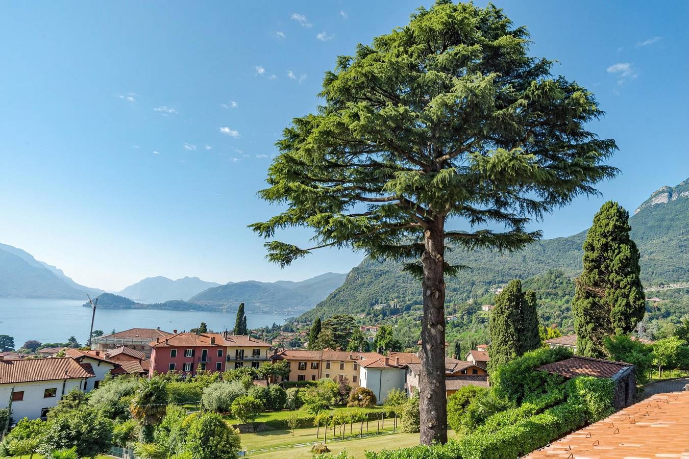 Entire apartment, Co.Ri. Appartamenti 5 in Comune di Menaggio, Lake Como