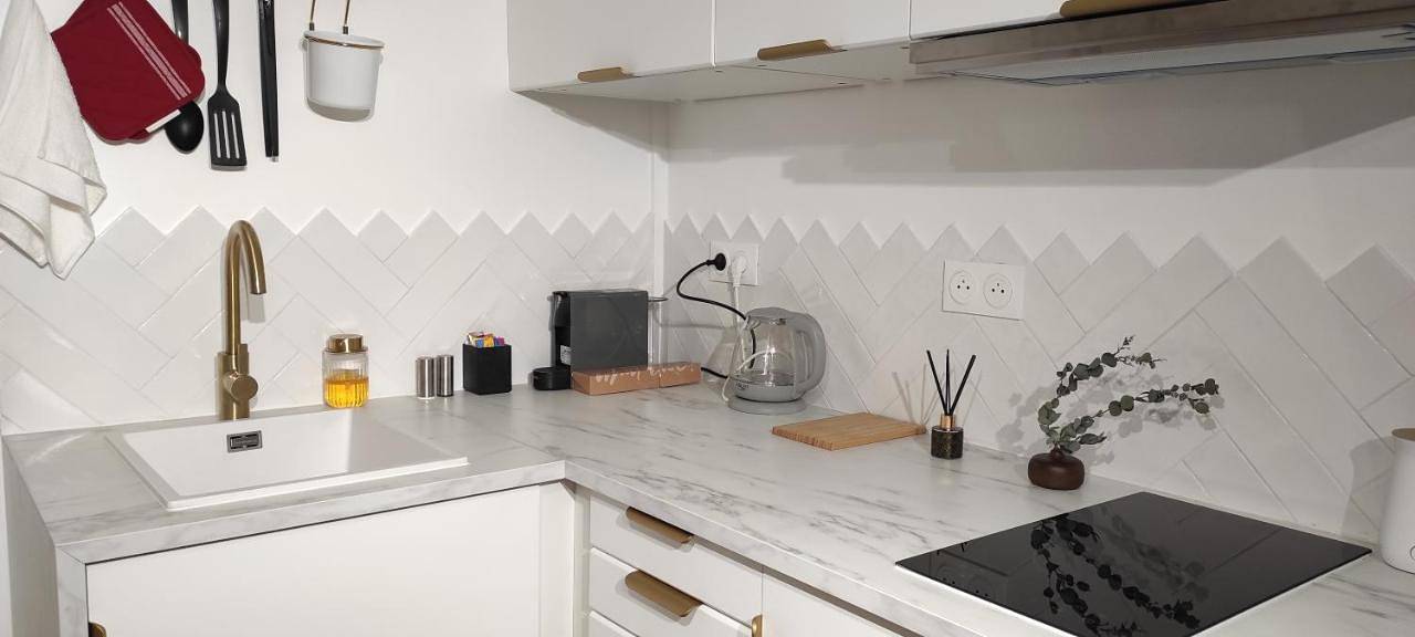 Appartement entier, One-Bedroom Apartment in Gagny, Seine-Saint-Denis