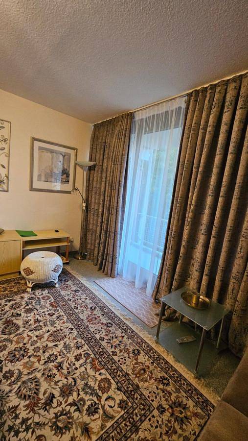 Geheel appartement, One-Bedroom Apartment in Bad Bergzabern, Landkreis Südliche Weinstraße