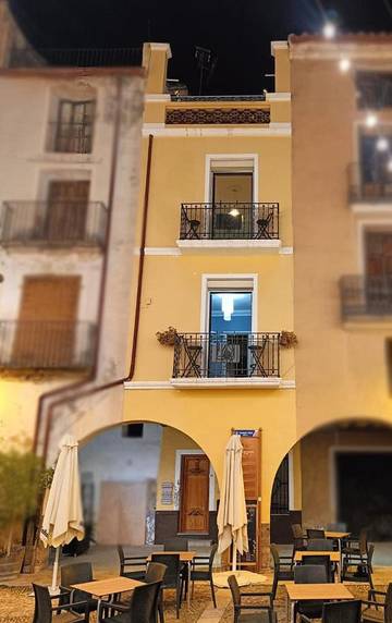 Gîte pour 6 personnes, avec terrasse dans Onda