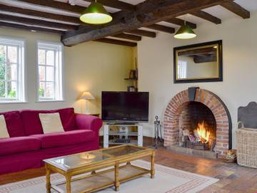 Cottage for 14 People in Shropshire, West Midlands, Photo 1