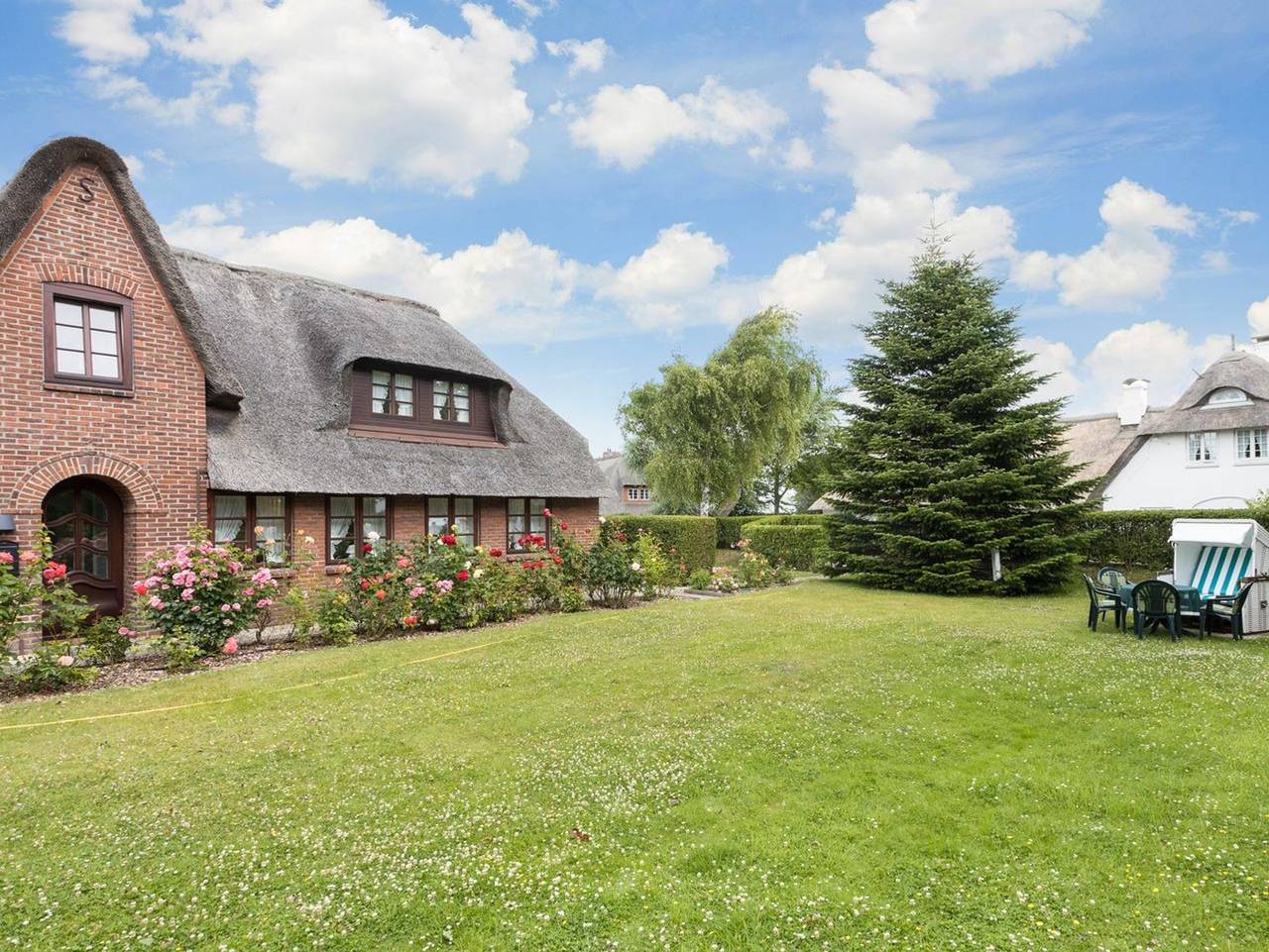 Huldas Hüs - Huldas Hüs - südöstliche Haushälfte eines historischen Friesenhauses in Keitum, Sylt (Gemeinde)