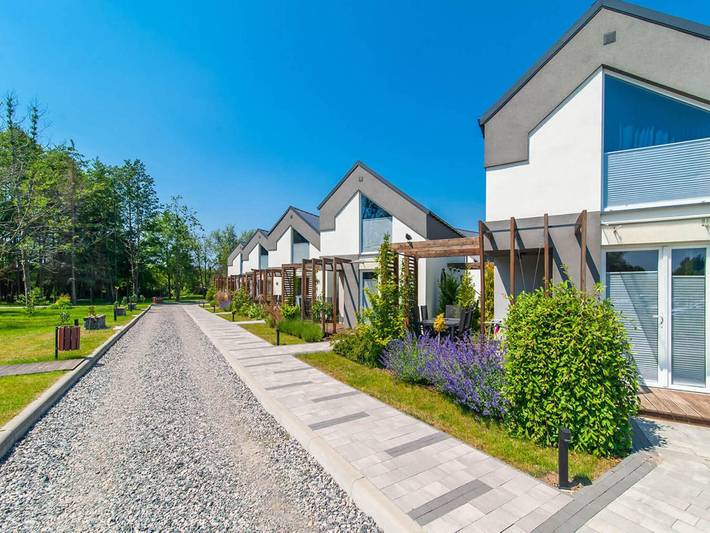 Comfortable holiday homes, summer pool, sauna in Niechorze, Powiat gryficki