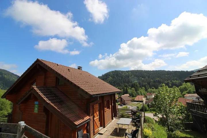 Casa rural para 6 personas, con terraza, Se admiten mascotas - 1