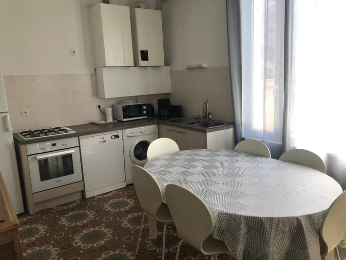 Location de vacances pour 6 personnes, avec jardin et terrasse à Ligny-le-Châtel - 3