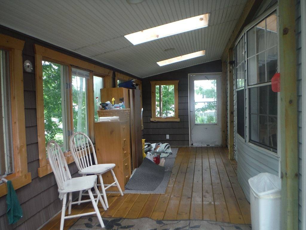 Mobile Home for 4 People in Lake Michigan, Michigan