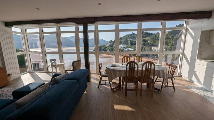 Gîte pour 6 personnes, avec vue et balcon à Mundaka