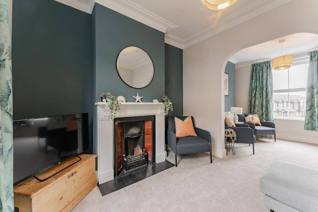 Four-Bedroom House in Gorleston, Great Yarmouth
