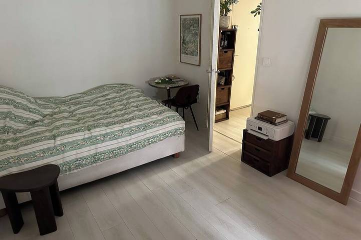 Entire apartment, One-room apartment in Aubervilliers in Aubervilliers, Seine-Saint-Denis