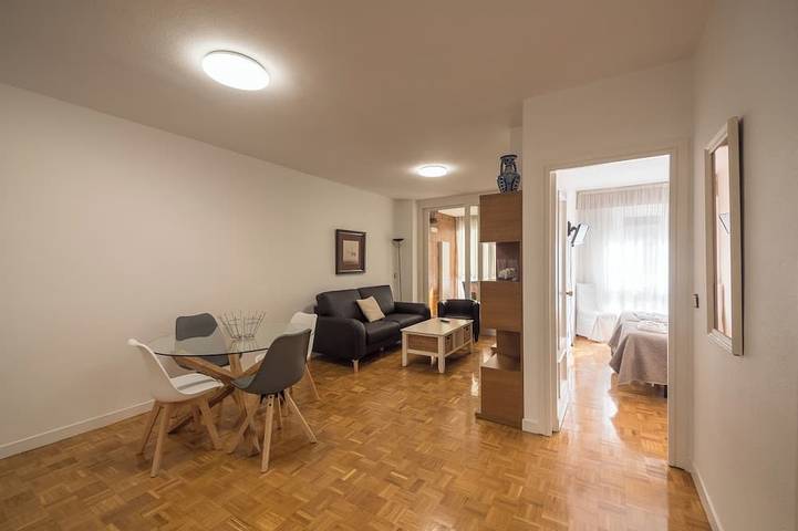 Appartement entier, Apartamento a 2 Minutos Caminando de la Clínica Universitaria in Pampelune, Province de Navarra
