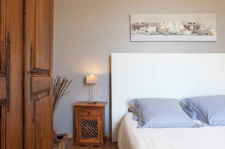 Gîte pour 2 personnes, avec jardin et jacuzzi à Carnas - 3