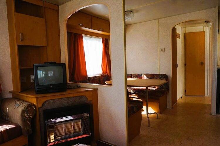 Holländisches Haus am Jamno-See und Strand in Granica Łazy, Powiat Koszaliński