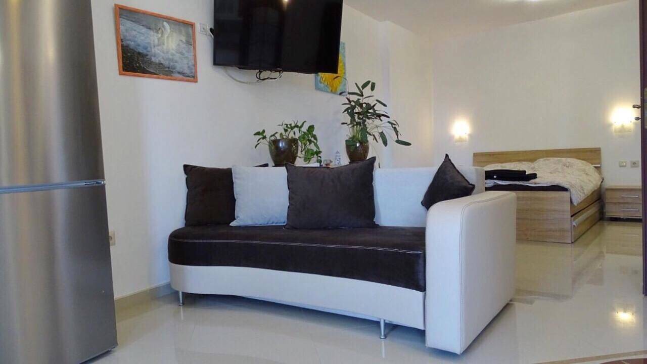 Ganze Wohnung, Studio Apartment in Varna, Oblast Varna