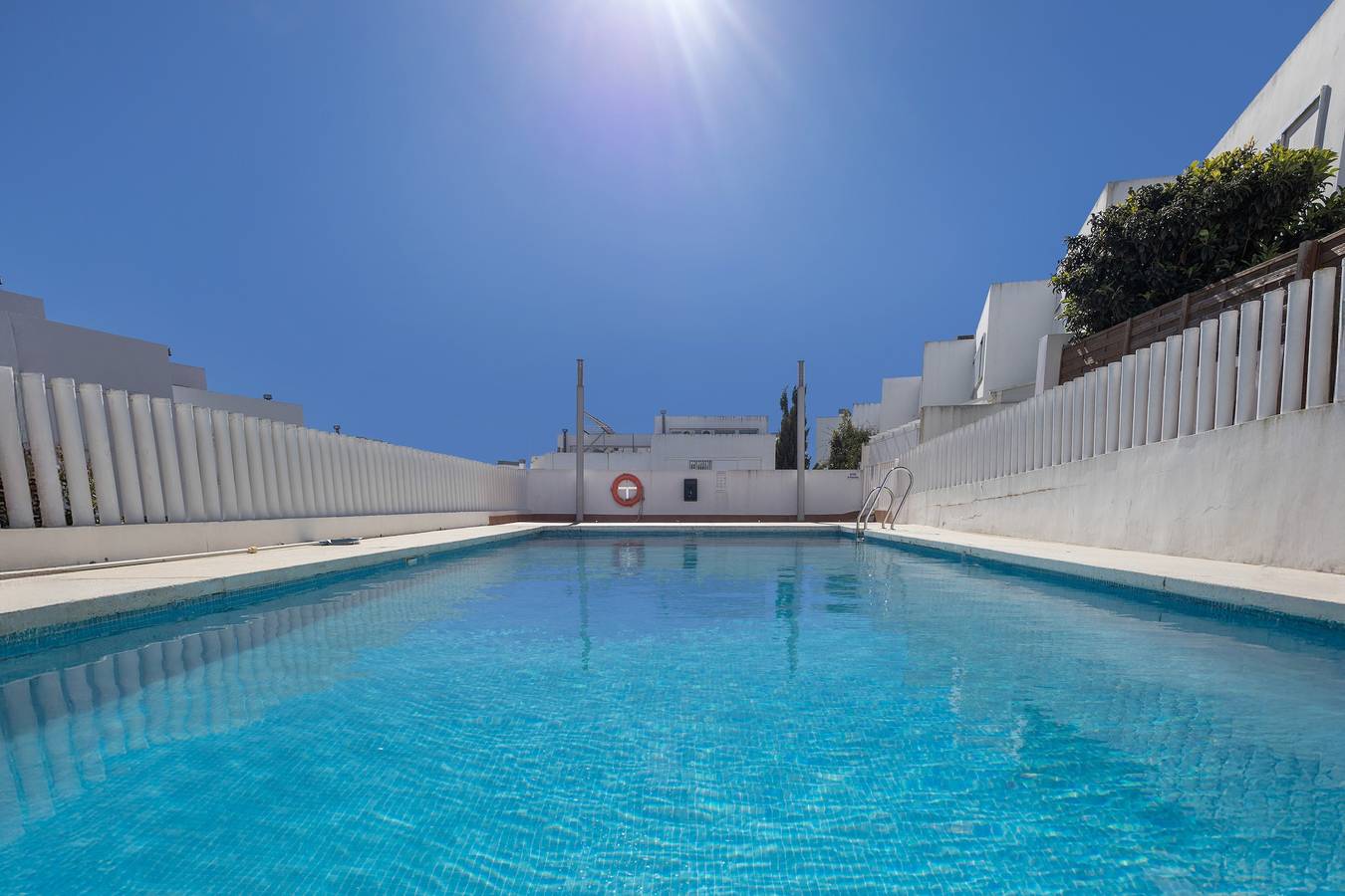 Chaleureuse maison mitoyenne dans résidence avec piscine in Conil de la Frontera, Costa de la Luz