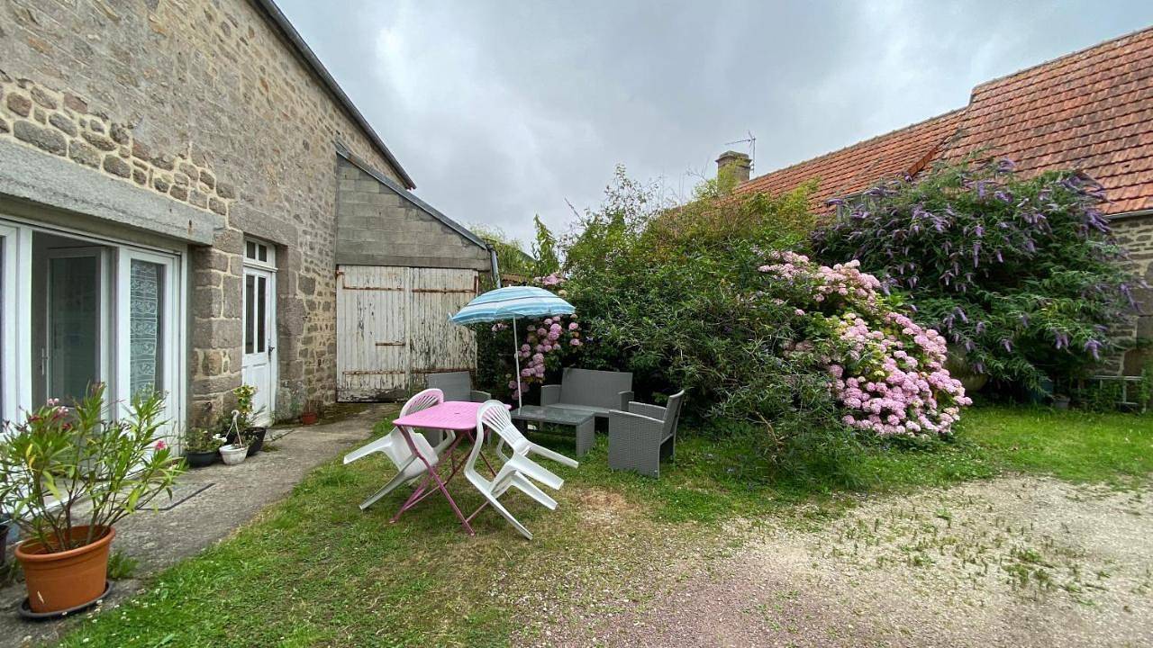 Double Room in Montfarville, Région de Cherbourg