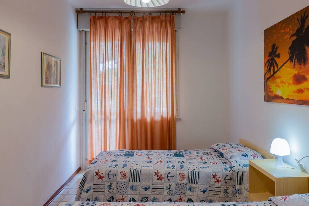 \"Ollimpia 82\ in Bibione, Venedig Provinz
