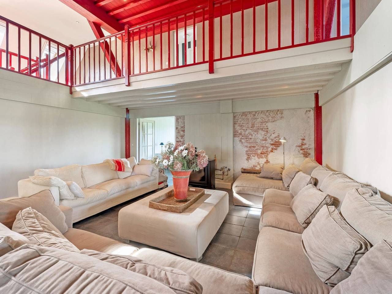 Fully sustainable farmhouse in Heiloo with a large garden in Heiloo, Niederländische Nordsee