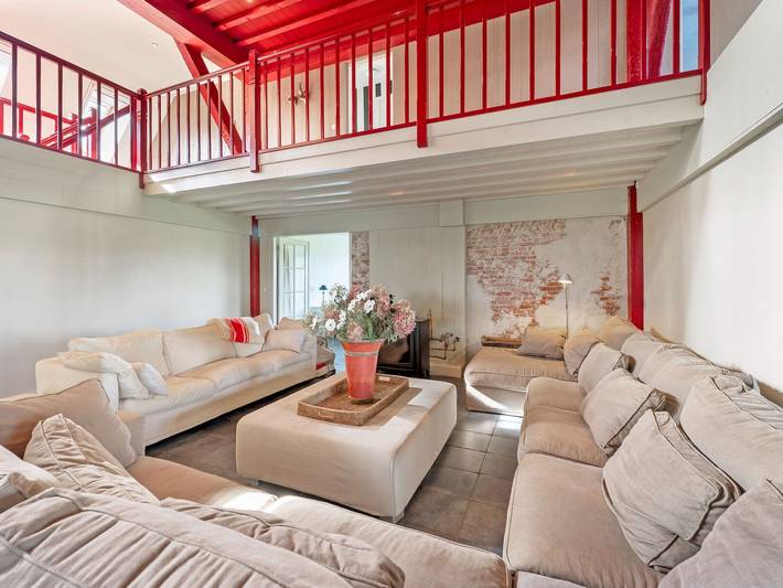 Fully sustainable farmhouse in Heiloo with a large garden in Heiloo, Niederländische Nordsee