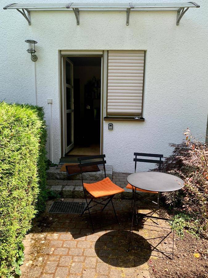 Ferienwohnung für 2 Personen, mit Terrasse und Garten in Ostrach