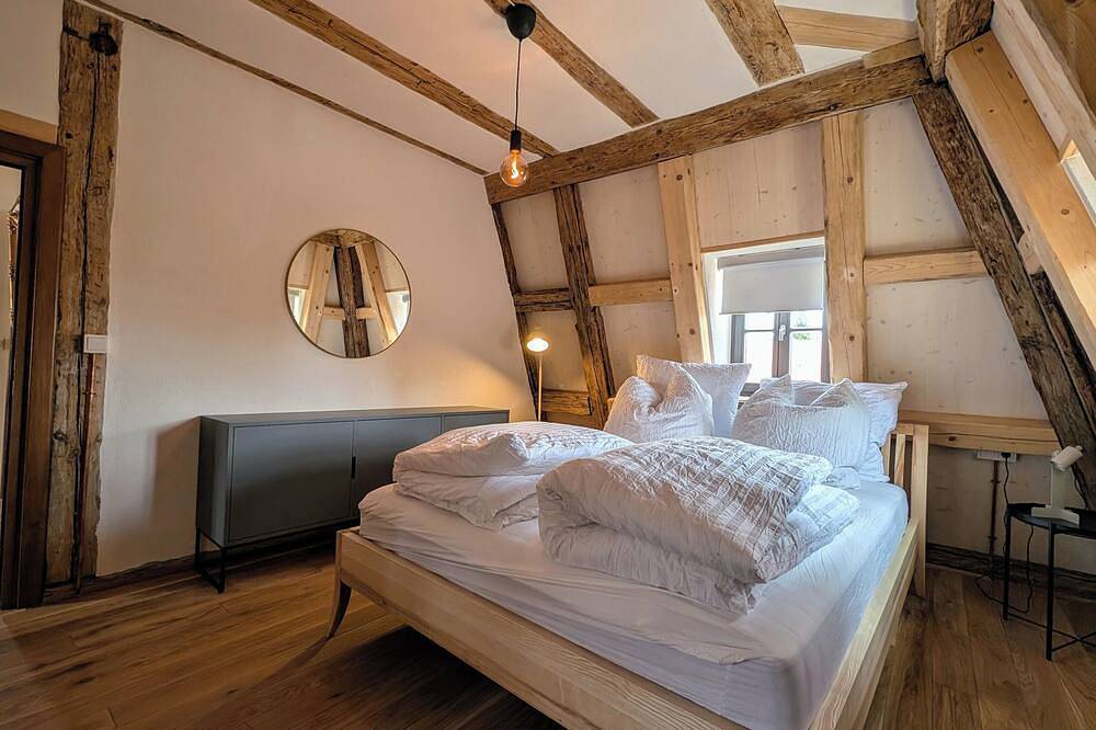 Ganze Wohnung, Zollhaus | Zentral • Liebevoll • Maisonette Wohnung in Schwabach, Franken