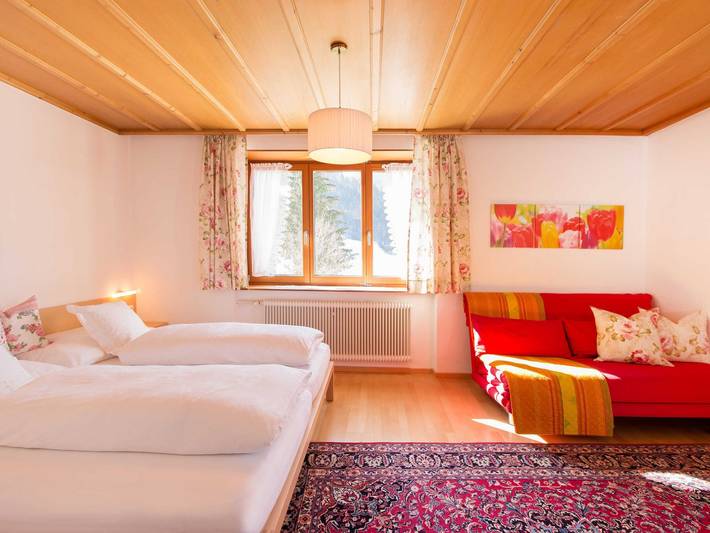 Ferienwohnung für 4 Personen, mit Garten und Ausblick in Bezau - 3