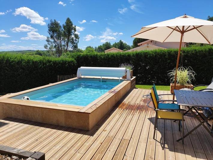 Gîte pour 4 personnes, avec piscine ainsi que jacuzzi et jardin à Savignac-les-Églises - 2