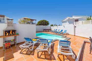 Villa for 8 People in Playa Grande (Canary Islands), Tías, Photo 1