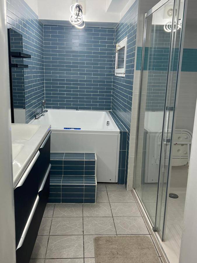 Maison de vacances pour 5 personnes, avec terrasse et jacuzzi