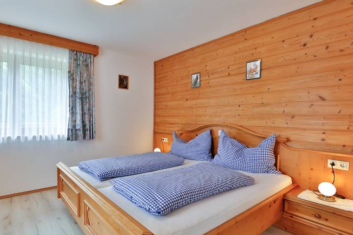 Geheel vakantieappartement, Vakantieappartement voor 5 personen met balkon in Lechtal Alps, Berwang