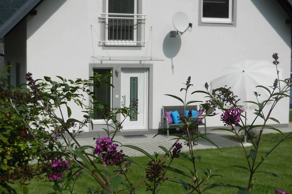 Ganze Wohnung, Appartement mit Garten und Bergblick  für 2 Personen in Rottenmanner und Wölzer Tauern, Tauern