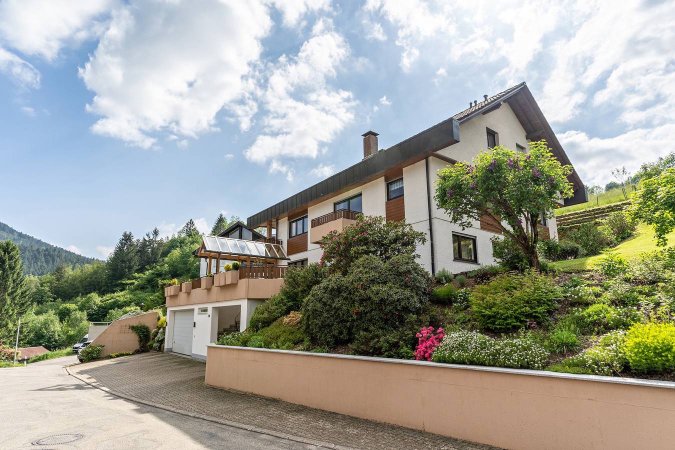 Ganze Wohnung, Ferienwohnung 'Streck' mit Bergblick, privater Terrasse und Wlan in Bad Peterstal-Griesbach, Mittlerer Schwarzwald