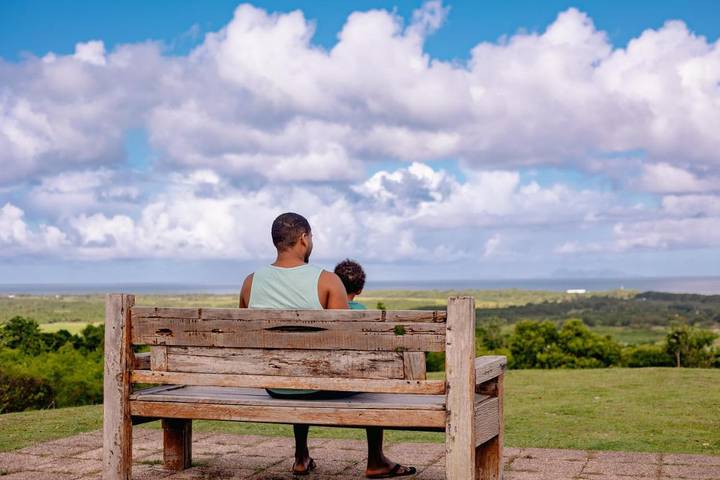 Tente pour 2 personnes, avec jardin et piscine