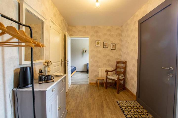 Chambre d’hôte pour 2 personnes, avec vue et jardin ainsi que terrasse et piscine à Plazac - 4