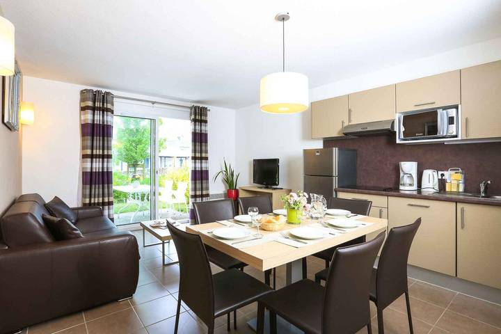 Maison de vacances pour 6 personnes, avec jardin ainsi que sauna et piscine