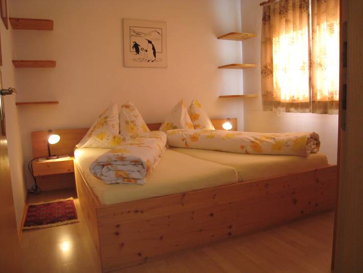 Ganze Ferienwohnung, Ferienwohnung Chasa Schmidt - 4 Personen / 2.5 Zimmer / 1 Schlafraum in Scuol, Unterengadin