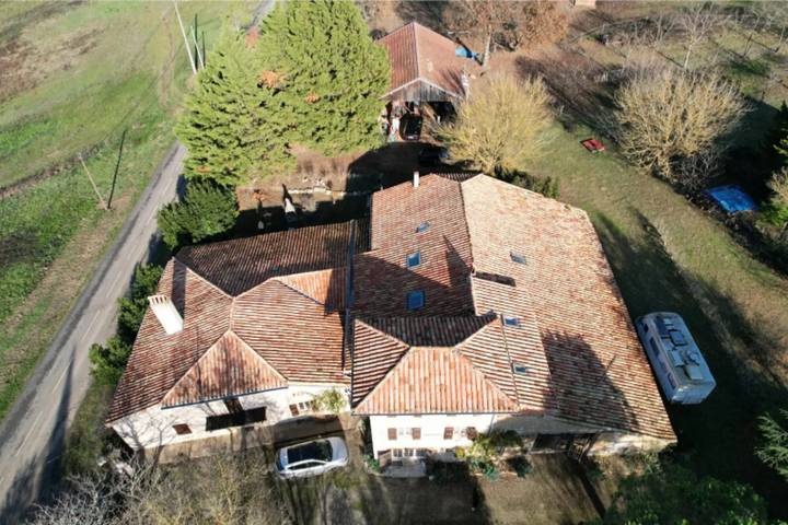 Location de vacances pour 8 personnes, avec Jardin dans le Tarn-et-Garonne