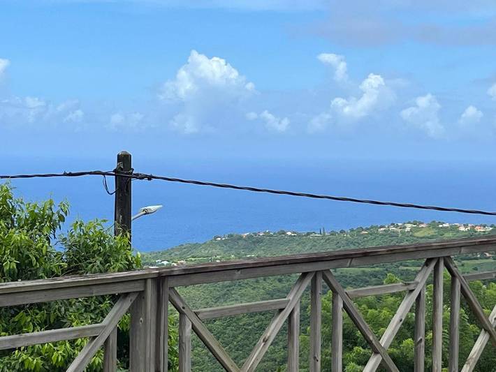 Location de vacances pour 2 personnes, avec vue et jardin dans Bellefontaine (Martinique) - 4