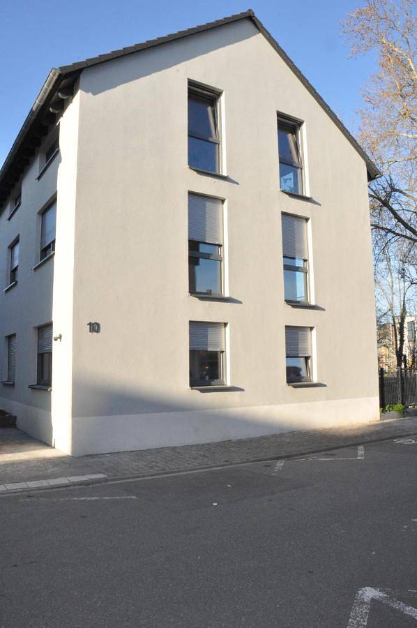 Ferienwohnung für 5 Personen, mit Balkon und Terrasse sowie Ausblick in Bischofsheim