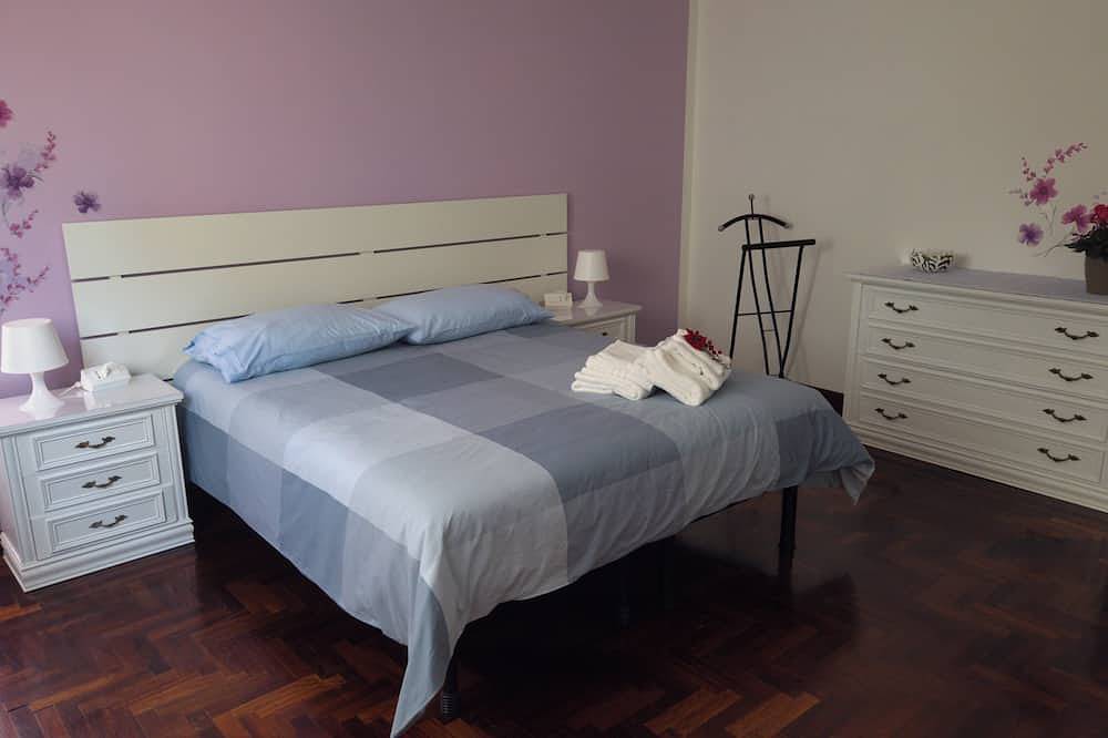 Apartamento entero, 🏡 Casa Kendra – Comfort and Relaxation in Montegrotto Terme in Montegrotto Terme, Colinas Eugâneas