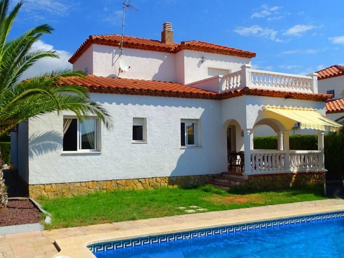 Casa rural para 10 personas, con jardín y piscina, Se admiten mascotas en Montroig - 4