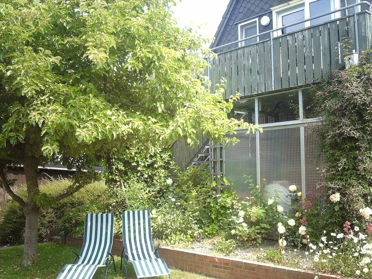 Ganze Wohnung, Apartment 'Fewo Ankerplatz' mit Gemeinschaftsgarten, Balkon und Wlan in Tammensiel, Pellworm