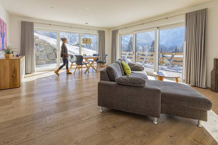 Ferienwohnung für 6 Personen, mit Terrasse und Sauna in Mittelberg - 4