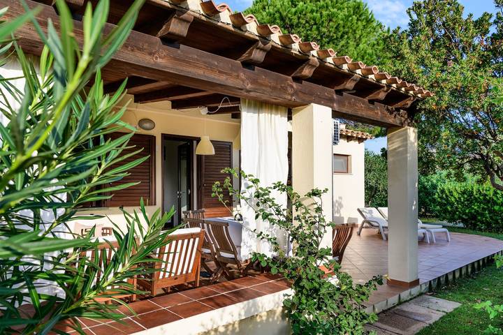 Villa voor 6 personen, met tuin in Costa Rei