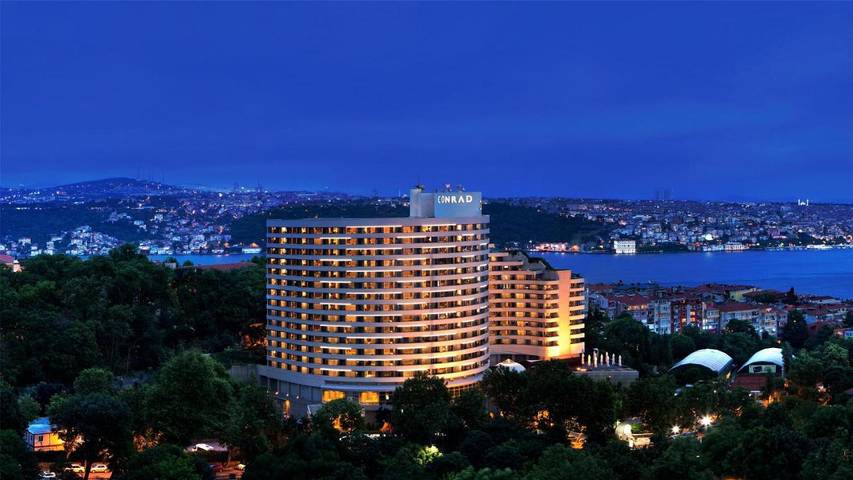 Hotel für 4 Personen, mit Terrasse und Garten sowie Pool und Sauna