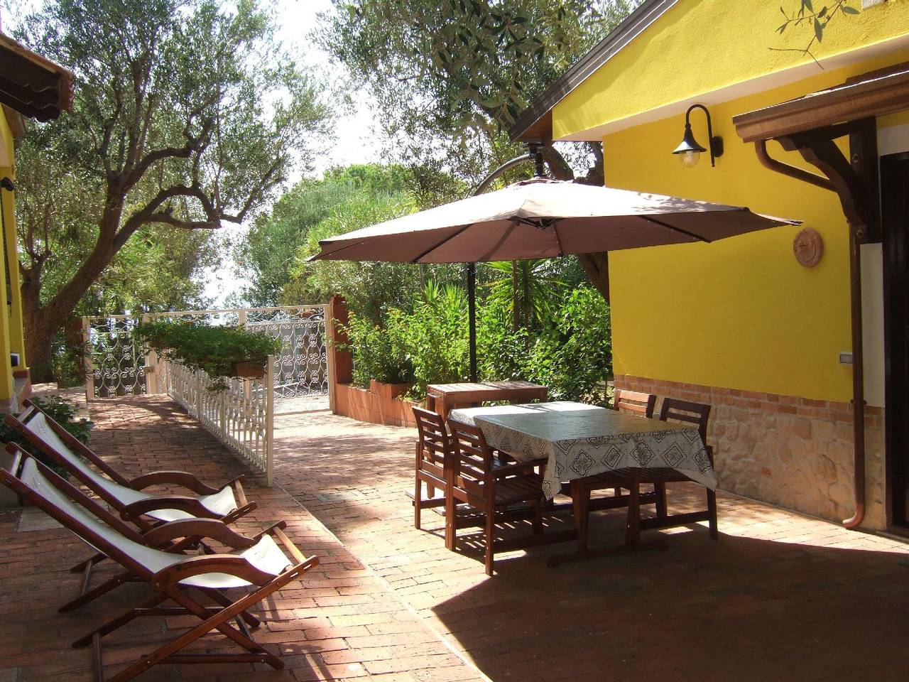Entire holiday apartment, Casa Stella in Palinuro En Blue Flag in Centola, Cilento