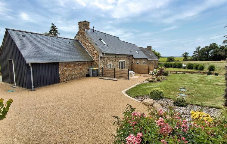 Maison de vacances pour 4 personnes, avec Terrasse et Jardin en Cotes-d'Armor - 2