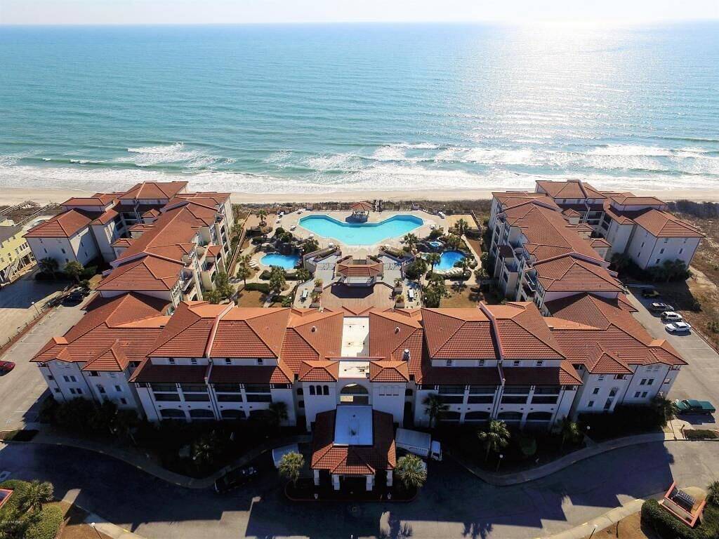 Villa Capriani Resort Ocean Front #2- King Suitetwo in North Topsail Beach, Topsail Island