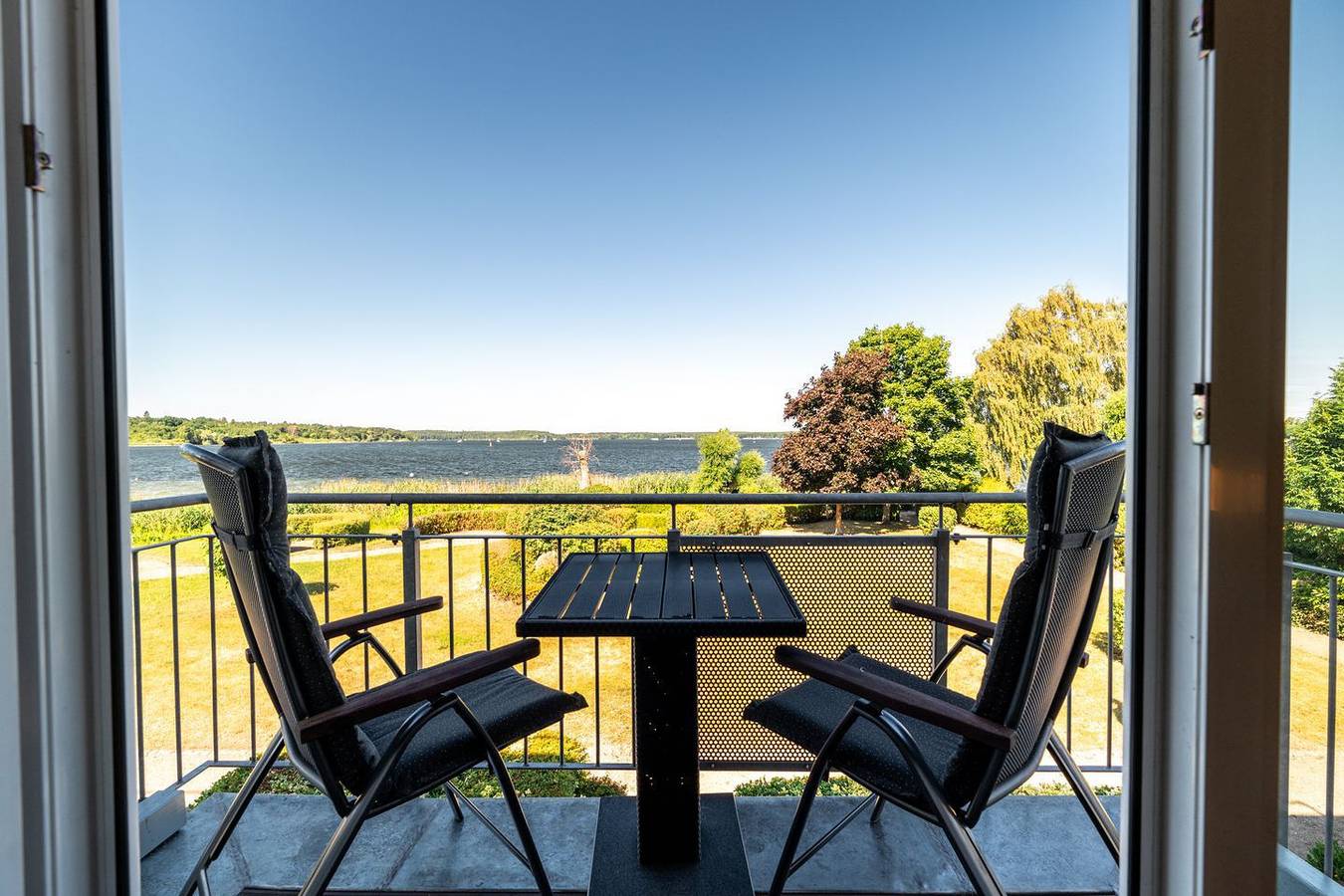 Ganze Wohnung, Ferienwohnung Seeadler – Müritzblick vom Balkon in Waren (Müritz), Müritz