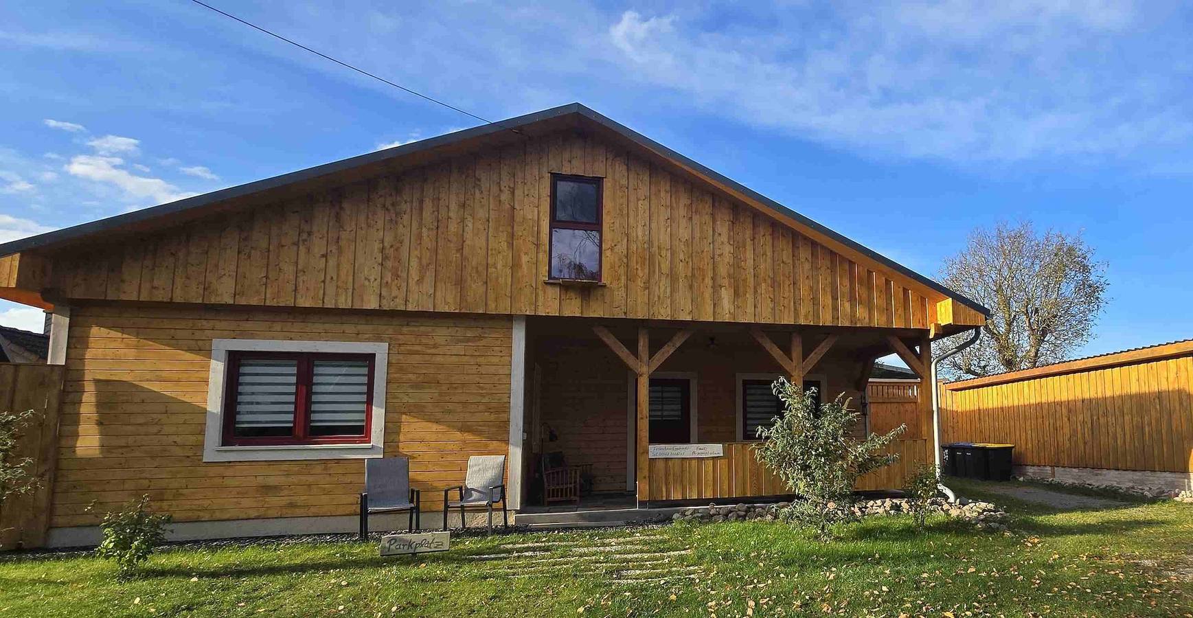 Ferienhaus 'Haus Am Blankenburger See' mit privater Terrasse und Wlan in Oberuckersee, Uckermark